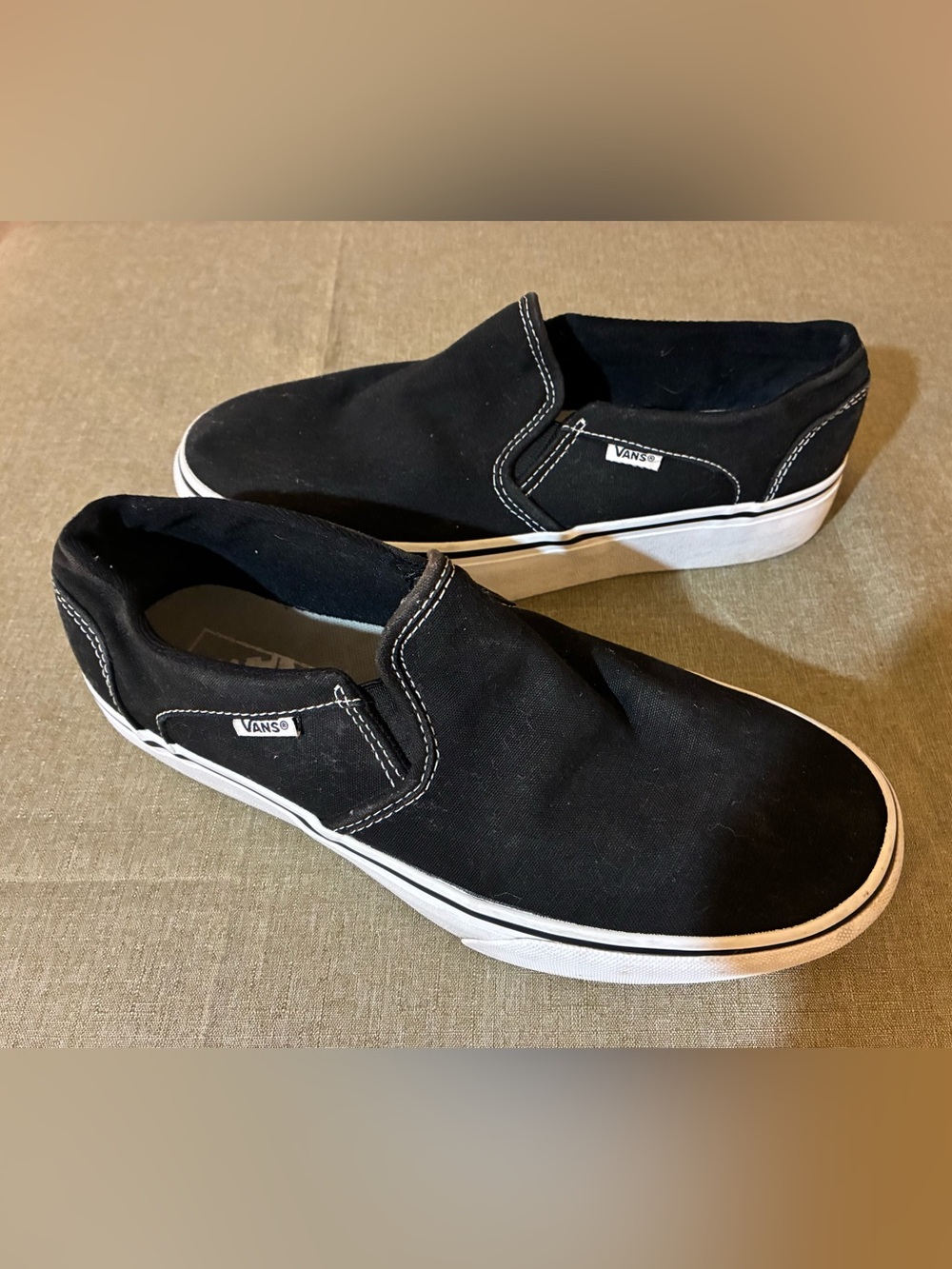 Vans “Asher” Black Canvas Slip-On Sneakers Classic Skater Punk Women's Size 9.5